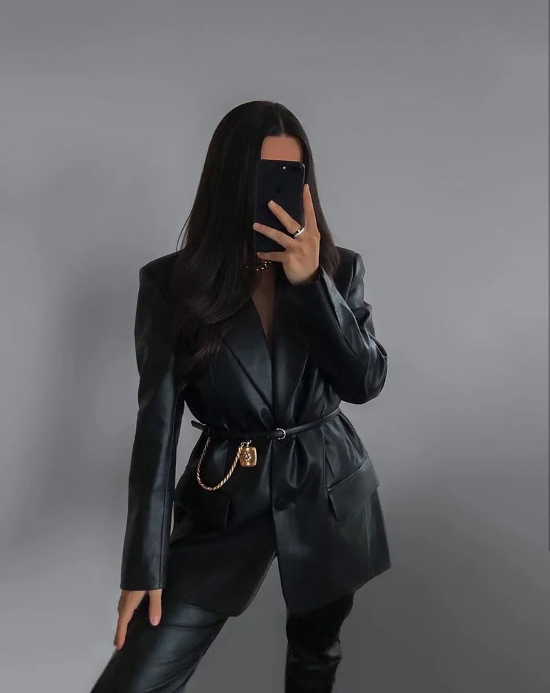 Sophie - Blazer, past bij elke outfit