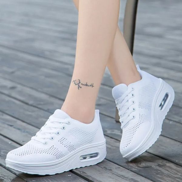 Elegante dames baskets met orthopedische zool